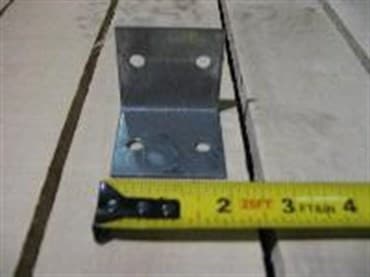 DECL 4HOLE ANGLE BRKT FOR 2IN SQ  BRF9713